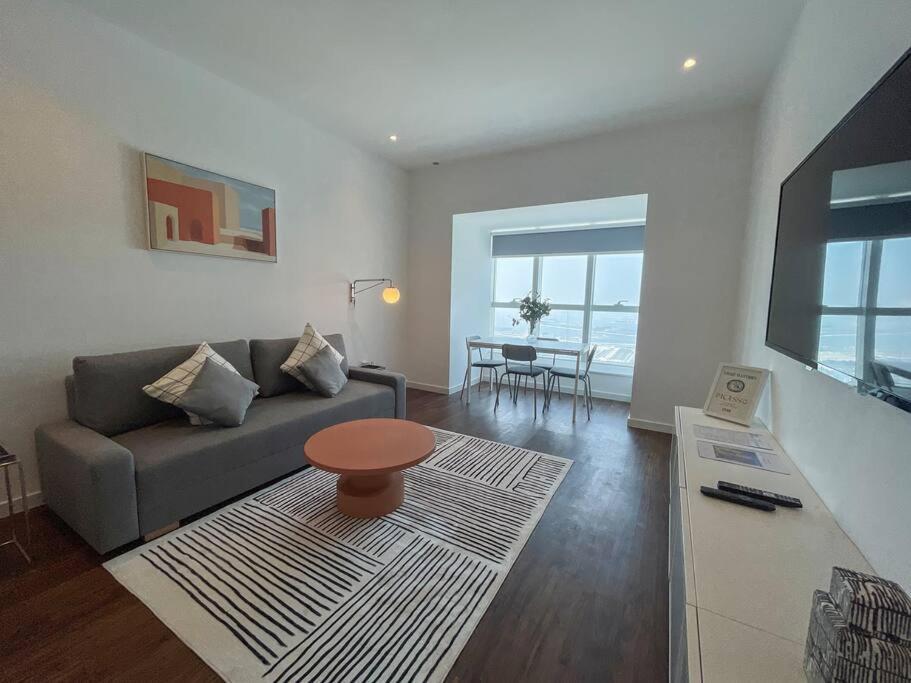 Deluxe - Amazing Views - Elite Apartment *